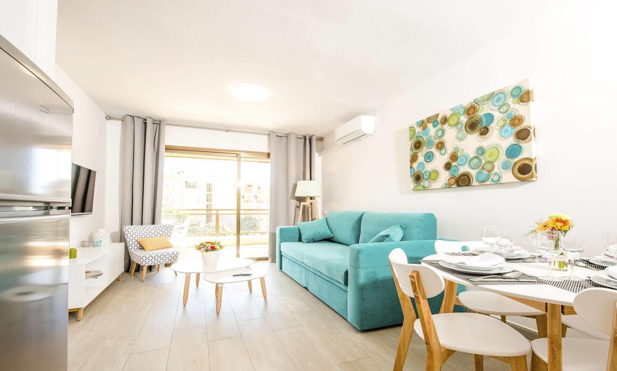 Ona Aquamarina Aparthotel La Pineda Bagian luar foto