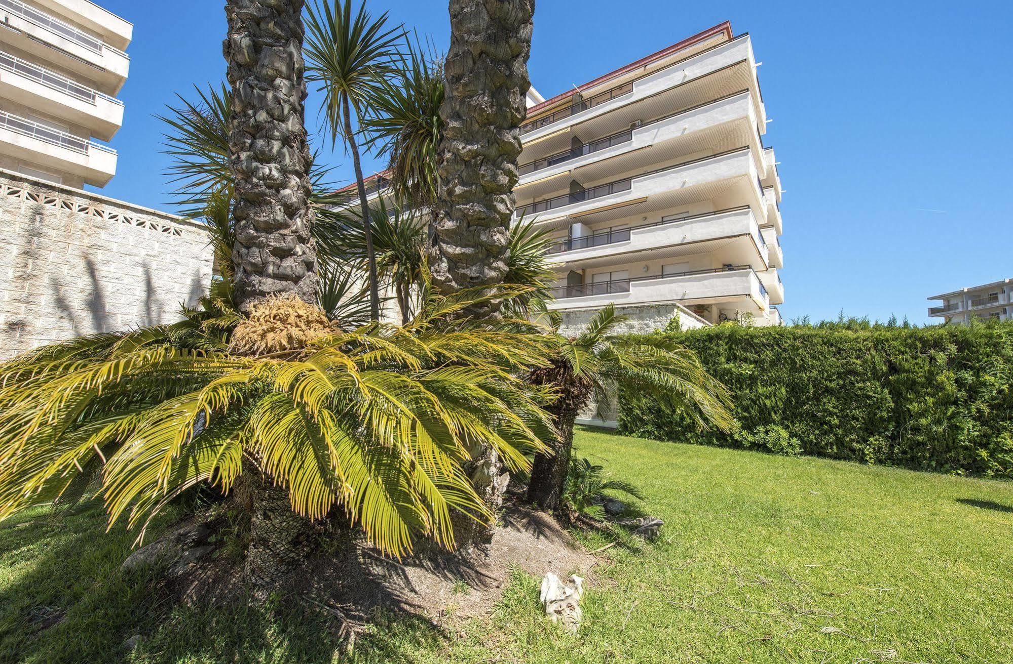 Ona Aquamarina Aparthotel La Pineda Bagian luar foto