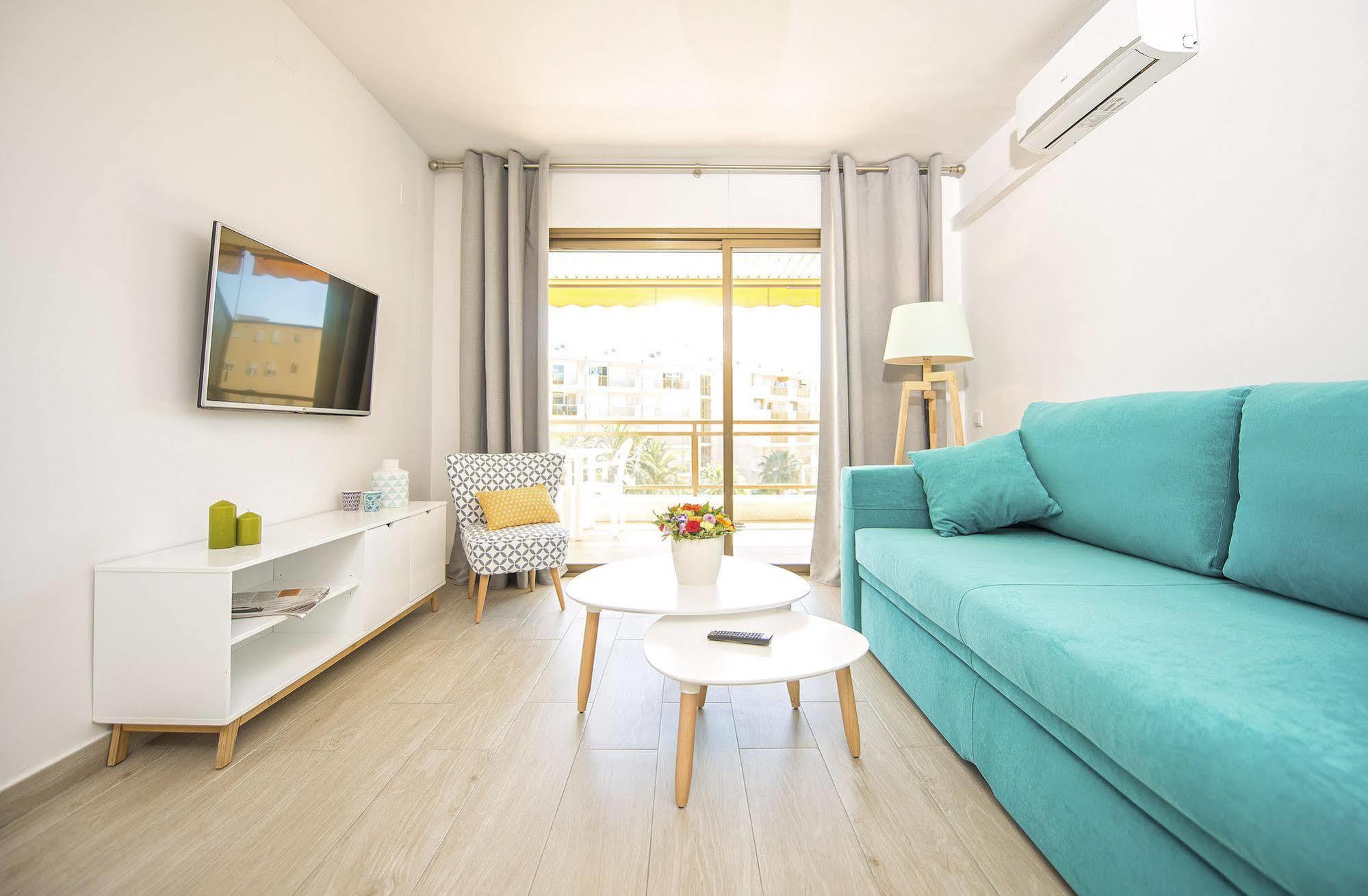 Ona Aquamarina Aparthotel La Pineda Bagian luar foto